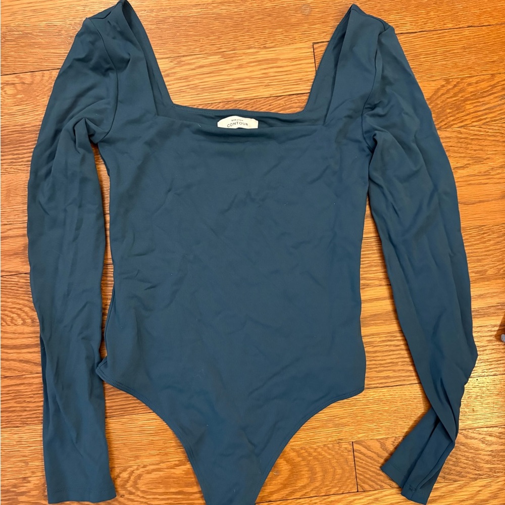 Aritzia bodysuit